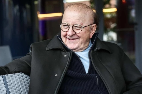 Massimo Boldi, caduta a Forte: ricoverato